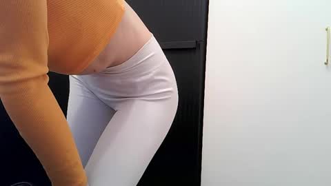 Snapshot of _domnatermsi chatting on 02.22.25 _domnatermsi online show from 02.22.25