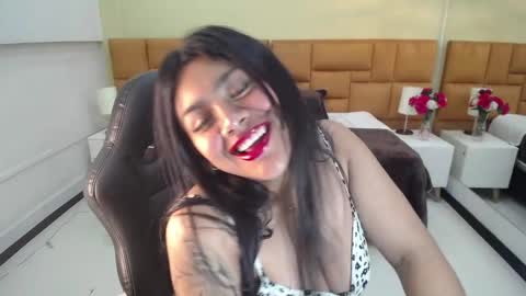 Dulcinea online show from 01.16.25
