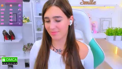 Lizzy  online show from 09.13.25