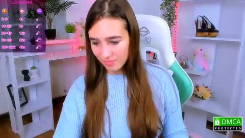 Lizzy  online show from 11.14.25