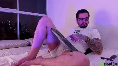  -         online show from 04.06.26