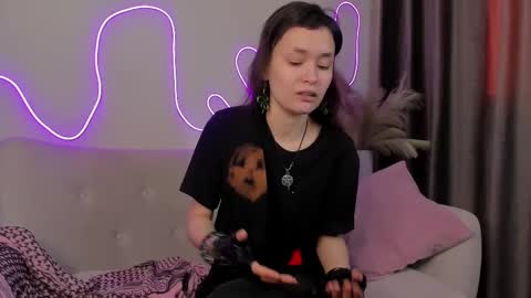 _emily__strike_ online show from 02.17.25