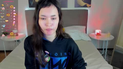 _emily__strike_ online show from 09.09.25