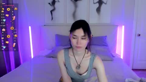 _emily__strike_ online show from 11.14.25