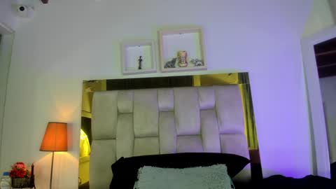 Isabella online show from 12.04.24