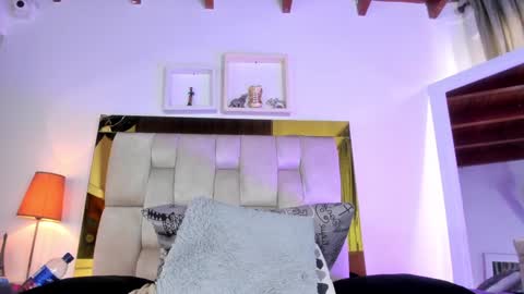 Isabella online show from 12.23.24