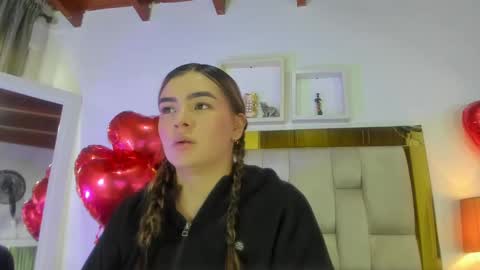 Isabella online show from 02.17.25