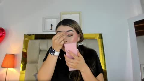 Isabella online show from 02.20.25