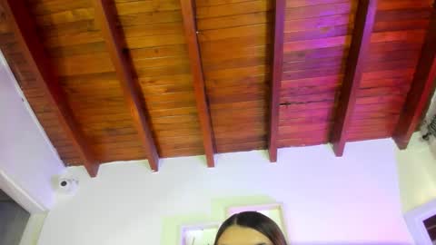 Isabella online show from 11.26.25