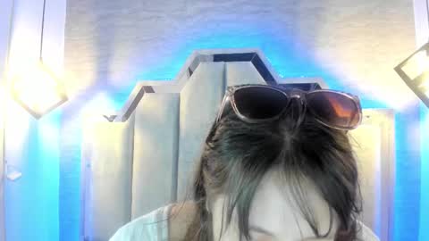 Emily  online show from 09.22.25