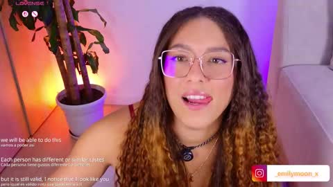 Snapshot of _emilymoon_x chatting on 03.14.26 Emi online show from 03.14.26