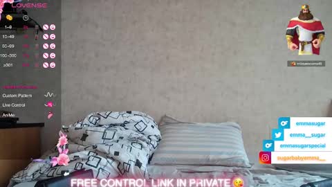 Snapshot of _emma_sugar chatting on 02.04.25 Emma Sugar online show from 02.04.25