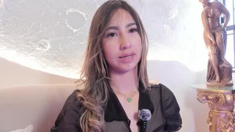 _emmawalka online show from 10.19.25