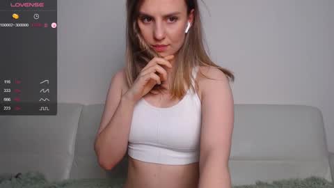 _esmeraldiyaa_ online show from 01.23.25