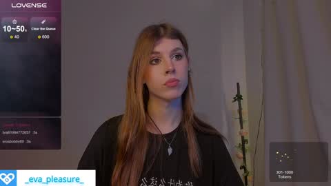 Snapshot of _eva_pleasure_ chatting on 01.26.25 Eva online show from 01.26.25