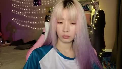 Snapshot of _eve____ chatting on 02.04.26 EveEva online show from 02.04.26