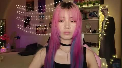 Snapshot of _eve____ chatting on 02.26.26 EveEva online show from 02.26.26