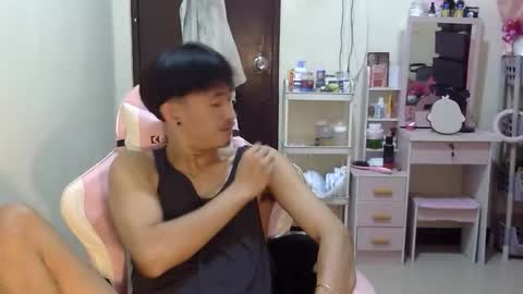 Snapshot of _everydaycum chatting on 10.13.25 morg online show from 10.13.25