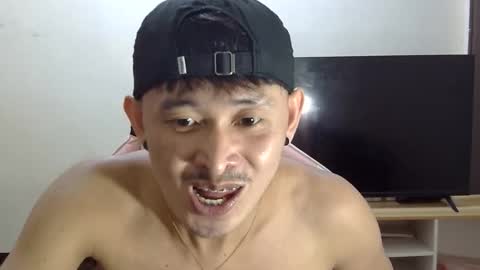 Snapshot of _everydaycum chatting on 11.01.25 morg online show from 11.01.25