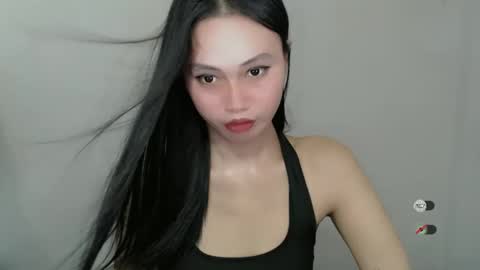 Snapshot of _fannywell chatting on 12.19.24 STEFFANNY WELL. online show from 12.19.24