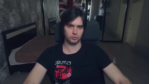 Snapshot of _fatrabbit chatting on 02.14.25 Keanu online show from 02.14.25