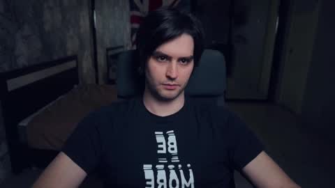 Snapshot of _fatrabbit chatting on 02.20.25 Keanu online show from 02.20.25