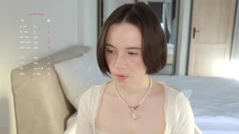 Essie  online show from 03.17.26