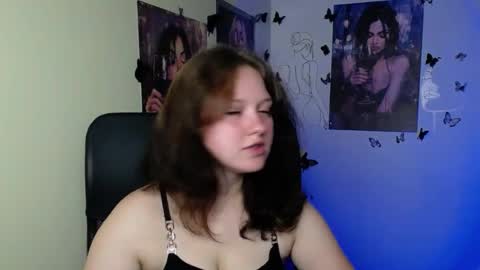 Snapshot of _foxy_lady chatting on 07.02.26 Alice online show from 07.02.26