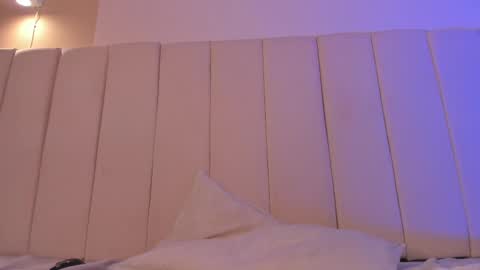 Snapshot of _frida_1 chatting on 03.05.25 Frida online show from 03.05.25