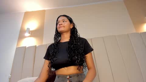 Snapshot of _frida_1 chatting on 03.10.25 Frida online show from 03.10.25