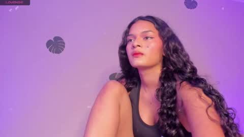 Snapshot of _frida_1 chatting on 10.14.25 Frida online show from 10.14.25