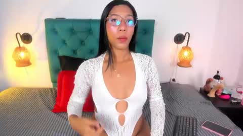 Snapshot of _gabi_hot chatting on 07.15.26 Gaby online show from 07.15.26