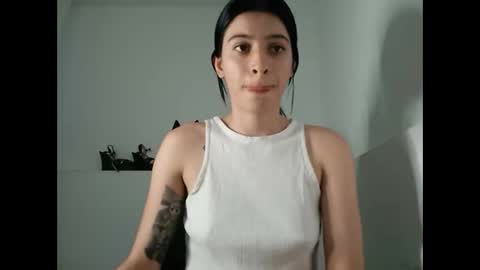 Mia-foster online show from 02.07.25