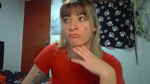 Mia-foster online show from 04.05.26