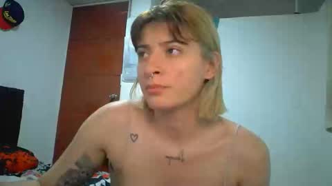 Mia-foster online show from 04.15.26