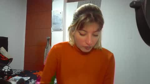 Mia-foster online show from 04.17.26