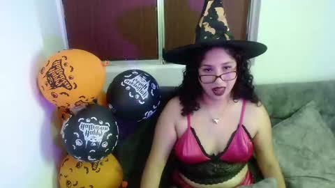 Snapshot of _gia_dior chatting on 10.20.25 Gia Independent model online show from 10.20.25