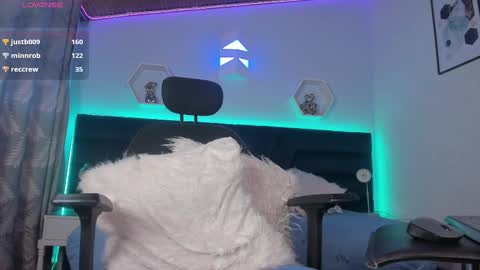 Gia Rose online show from 02.17.25