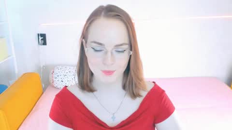 Snapshot of _gingermean_ chatting on 02.11.25 GingerMean online show from 02.11.25
