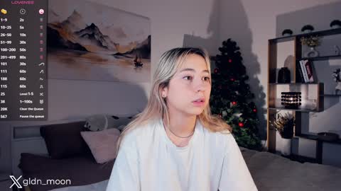 Rina online show from 12.25.24