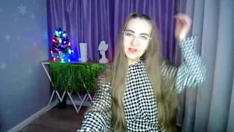 _greybunny_ online show from 12.31.24