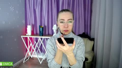 _greybunny_ online show from 01.17.25