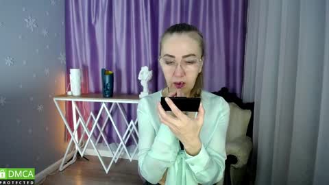 _greybunny_ online show from 01.21.25