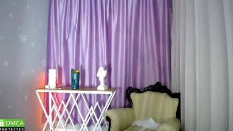 _greybunny_ online show from 01.25.25