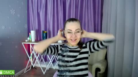 _greybunny_ online show from 03.07.25