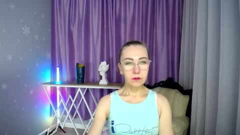 _greybunny_ online show from 09.15.25