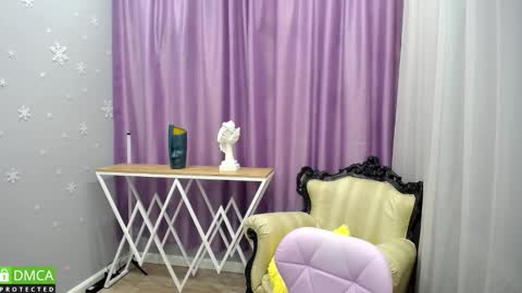 _greybunny_ online show from 09.20.25