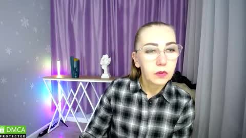 _greybunny_ online show from 09.28.25