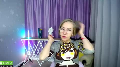 _greybunny_ online show from 10.26.25