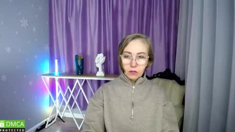 _greybunny_ online show from 11.01.25